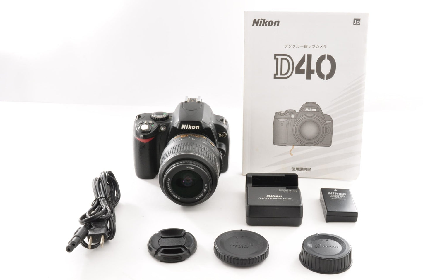 Nikon D40 DSLR Digital Camera w/ AF-S DX 18-55mm f3.5-5.6G VR Lens from JAPAN
