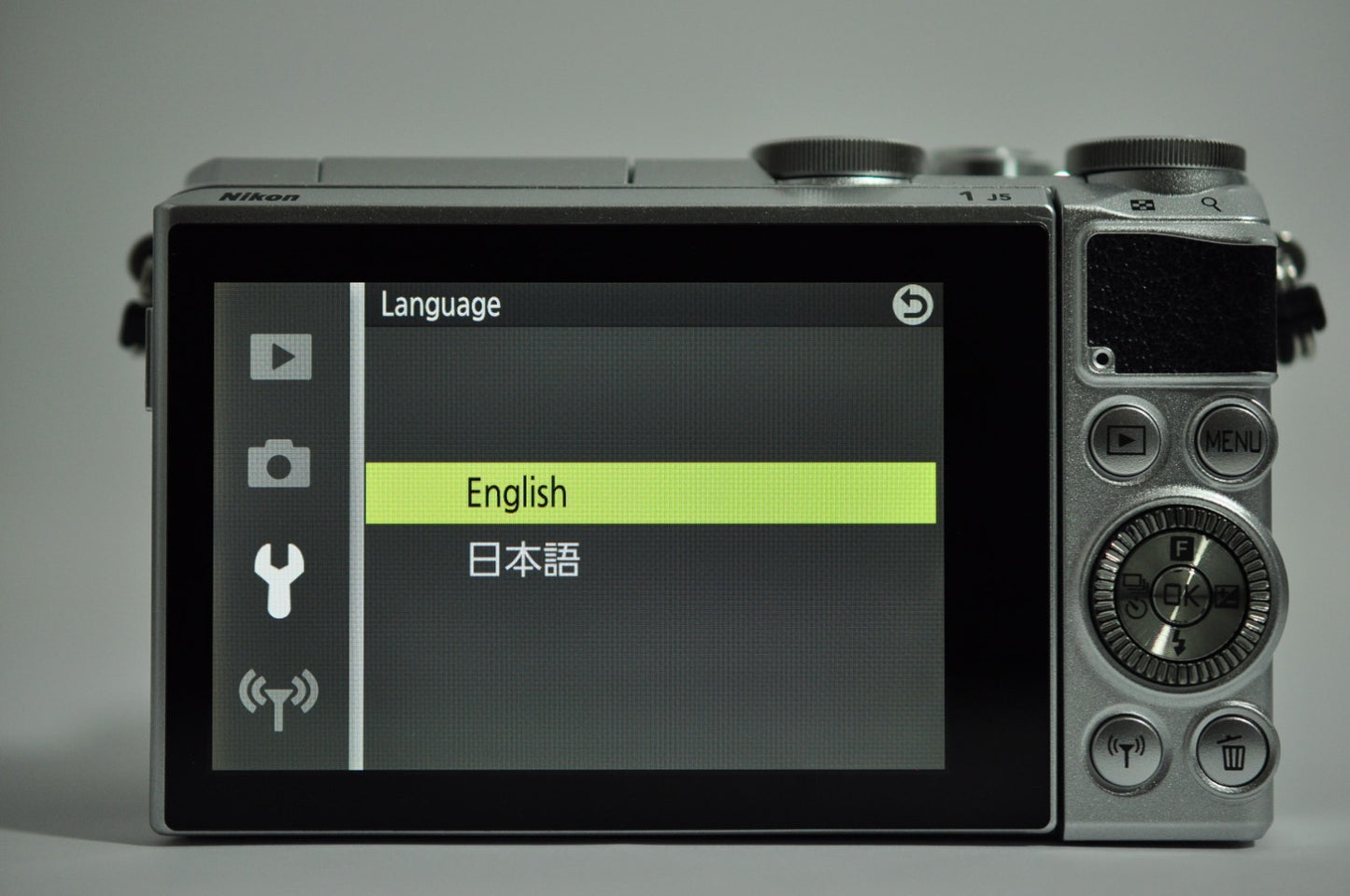 Nikon 1 J5 Silver Mirrorless Digital Camera w/ 10-30mm PD-ZOOM Lens Black