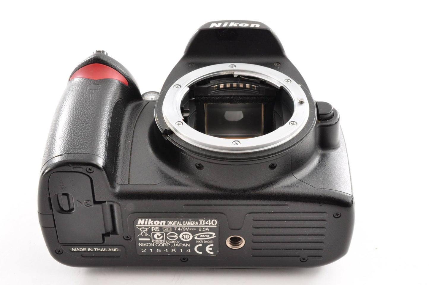 Nikon D40 DSLR Digital Camera w/ AF-S DX 18-55mm f3.5-5.6G VR Lens from JAPAN