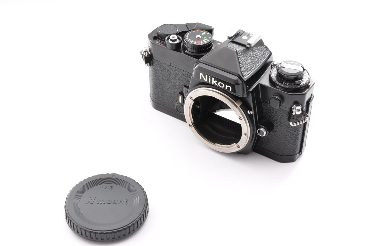 [Near MINT] Nikon FE Black Body 35mm Film MF SLR Camera from JAPAN _1680
