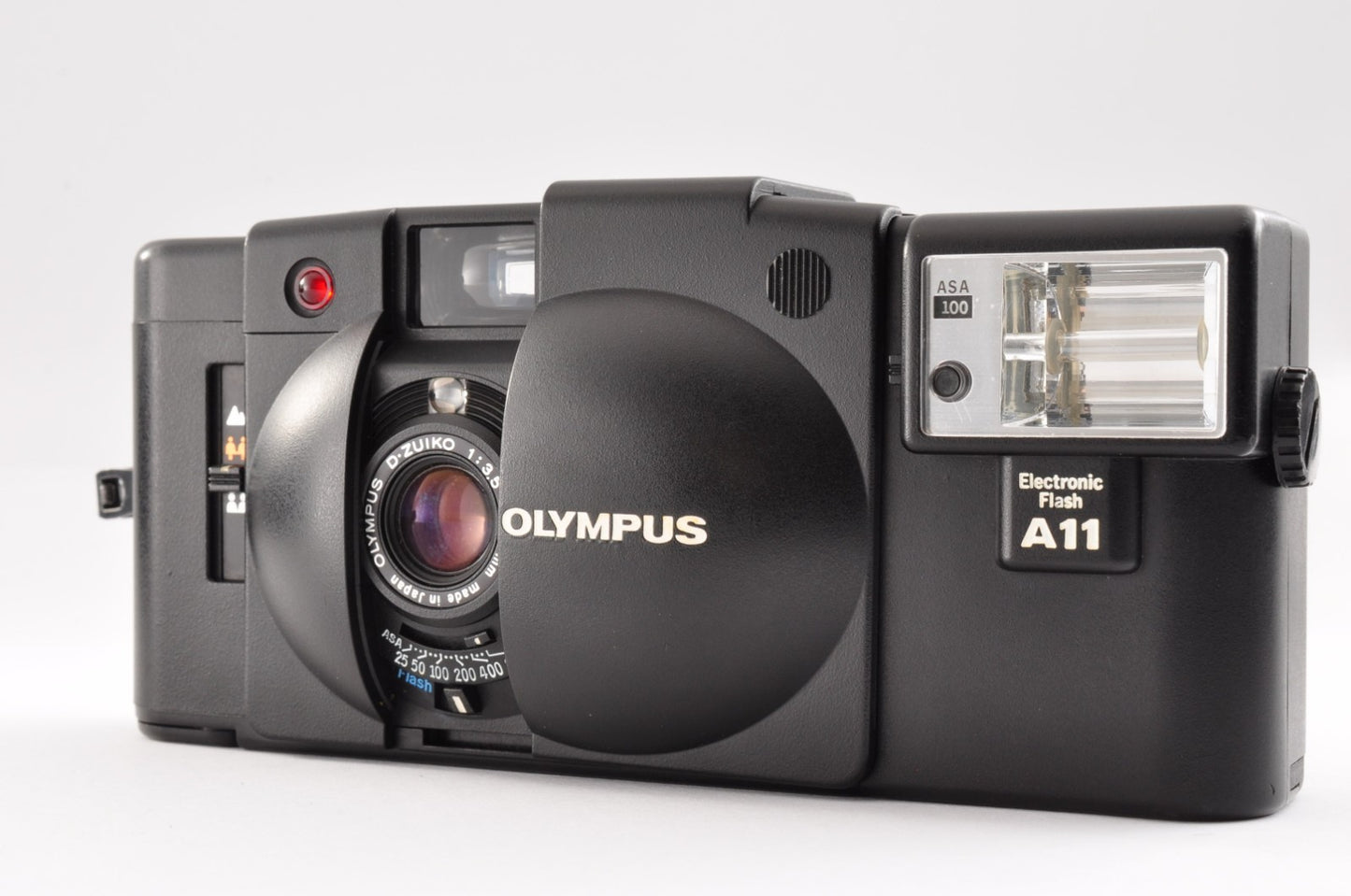 [Near MINT] Olympus XA2 Point & Shoot 35mm Film Camera w/ A11 Flash JAPAN 1779