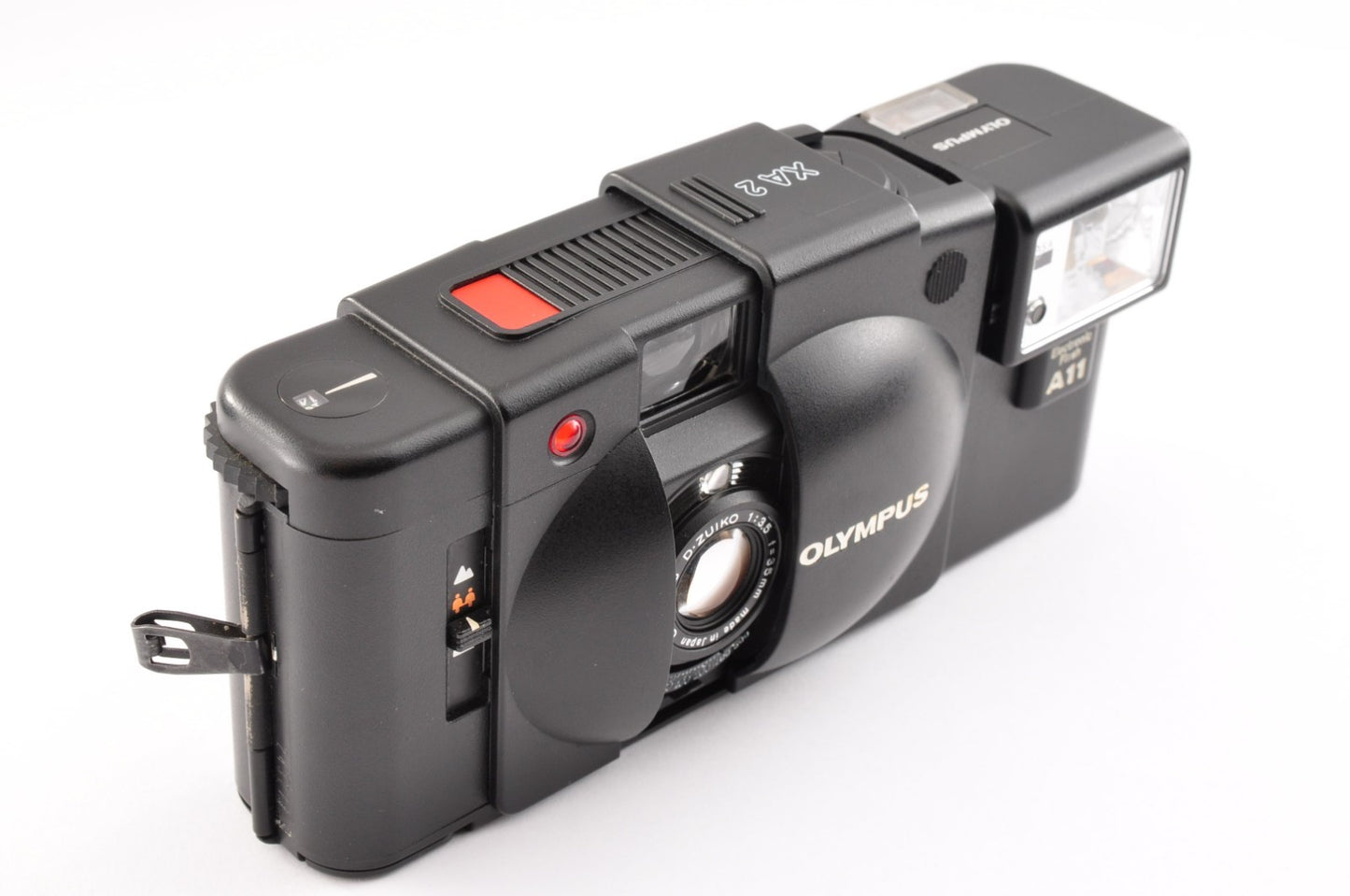 [Near MINT] Olympus XA2 Point & Shoot 35mm Film Camera w/ A11 Flash JAPAN 1779
