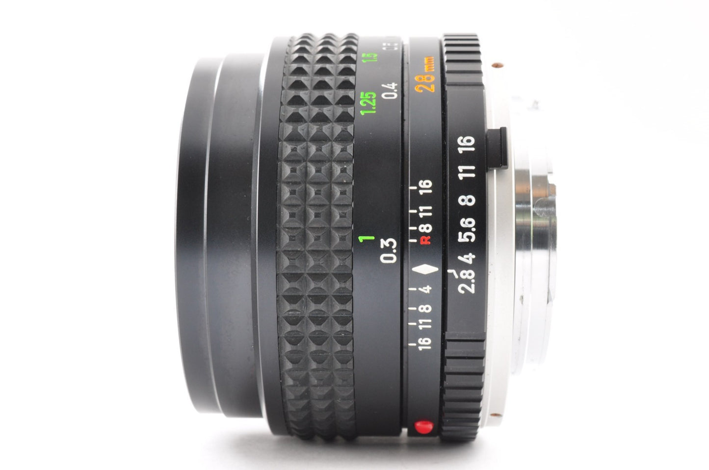 [Near Mint] MINOLTA MC W.ROKKOR 28mm F2.8 MF Wide Angle Lens from JAPAN _1735
