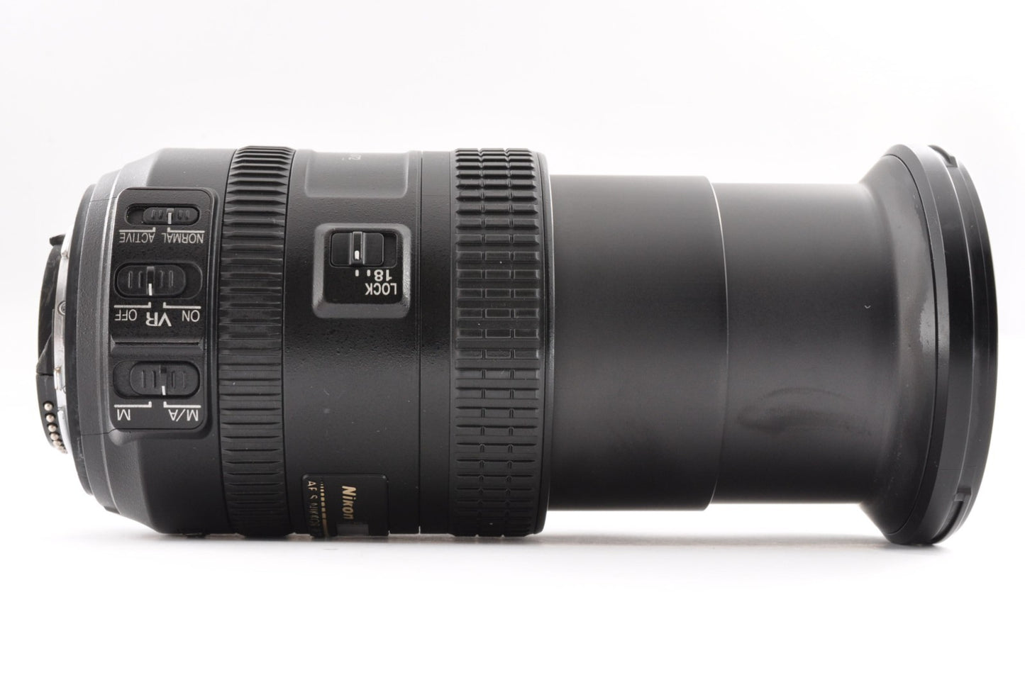 [Near Mint] Nikon AF-S DX Nikkor 18-200mm f/3.5-5.6G ED VR II Zoom Lens Japan