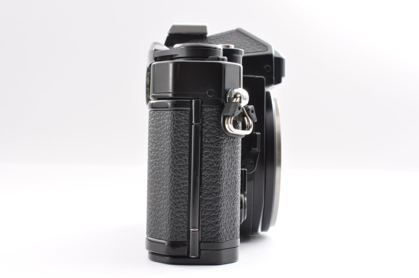 [Near MINT] Nikon FE Black Body 35mm Film MF SLR Camera from JAPAN _1680