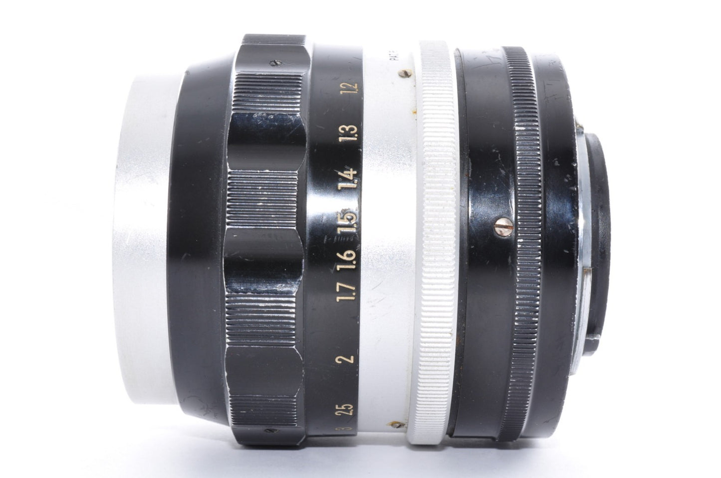 [US Stock] Early Nikon Nippon Kogaku Nikkor-P Auto PAT.PEND. 10.5cm f/2.5 Non-Ai