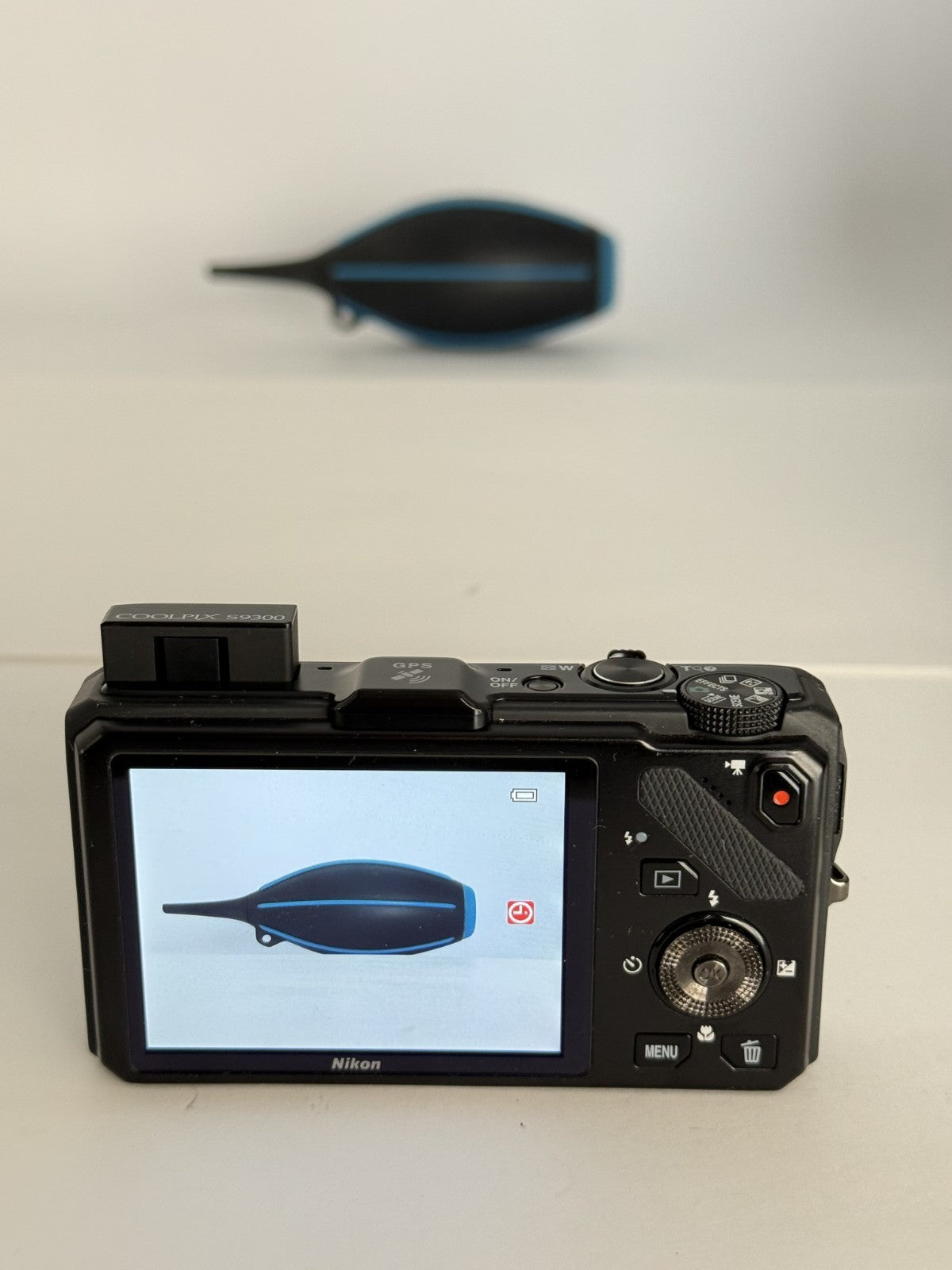[Near Mint] Nikon Coolpix S9300 16.0MP Digital Camera from JAPAN _1599
