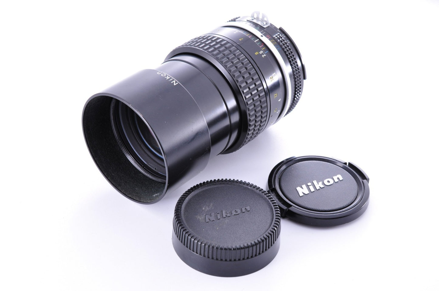 [Near MINT] Nikon Ai Nikkor 135mm f/2.8 MF Telephoto Lens from JAPAN _1716