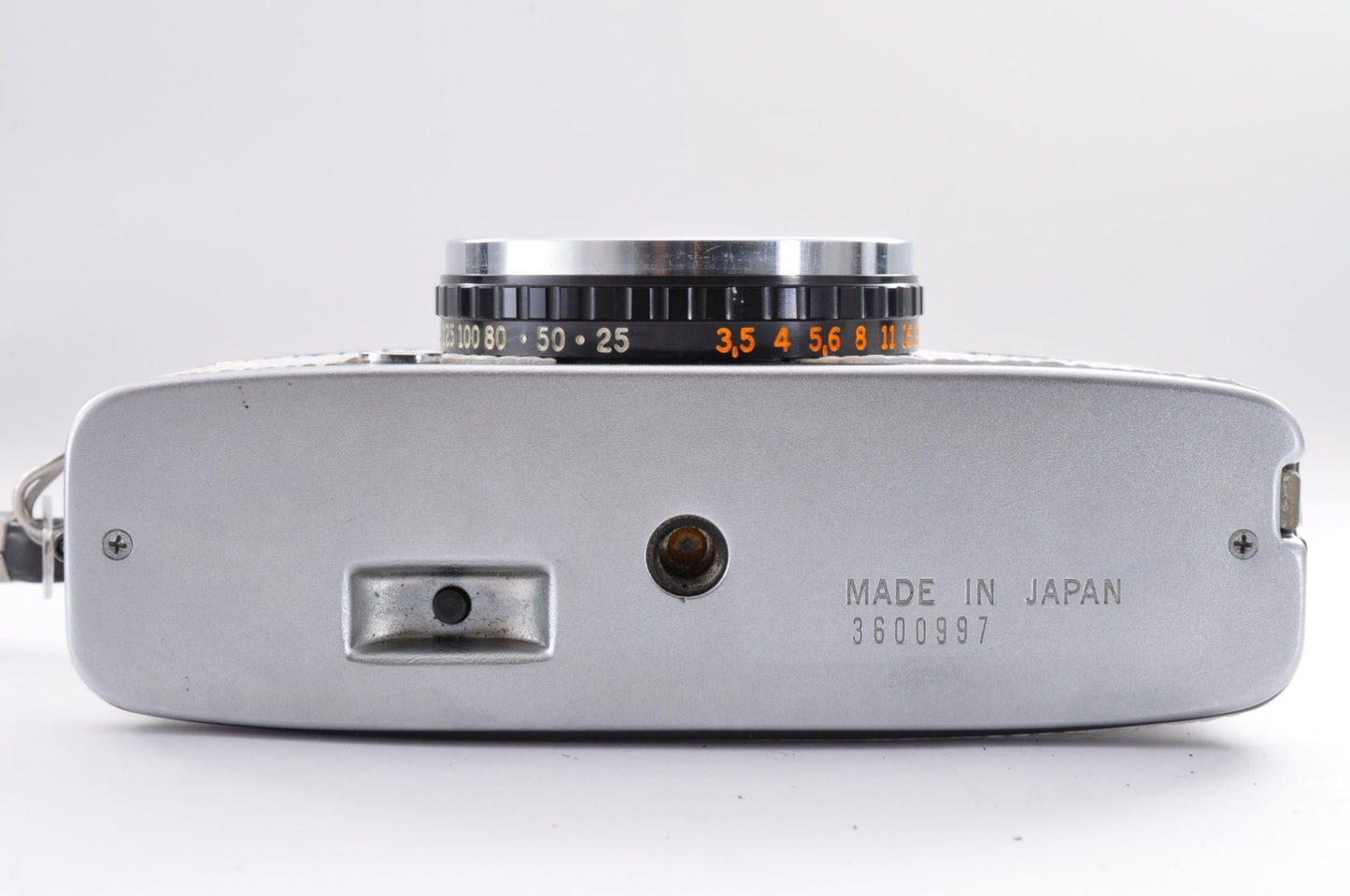 [US Stock] Olympus Pen EE-2 Half Frame 35mm Film Camera from JAPAN 1597