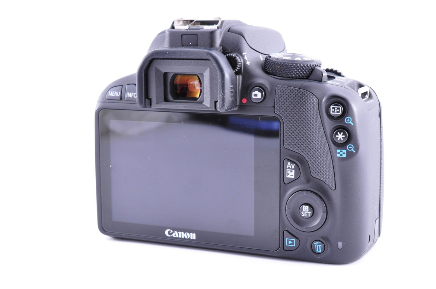 [ Shot 6846 ] Canon EOS Rebel SL1 (Kiss X7 / 100D) w/ EF-S 18-55mm IS STM Lens