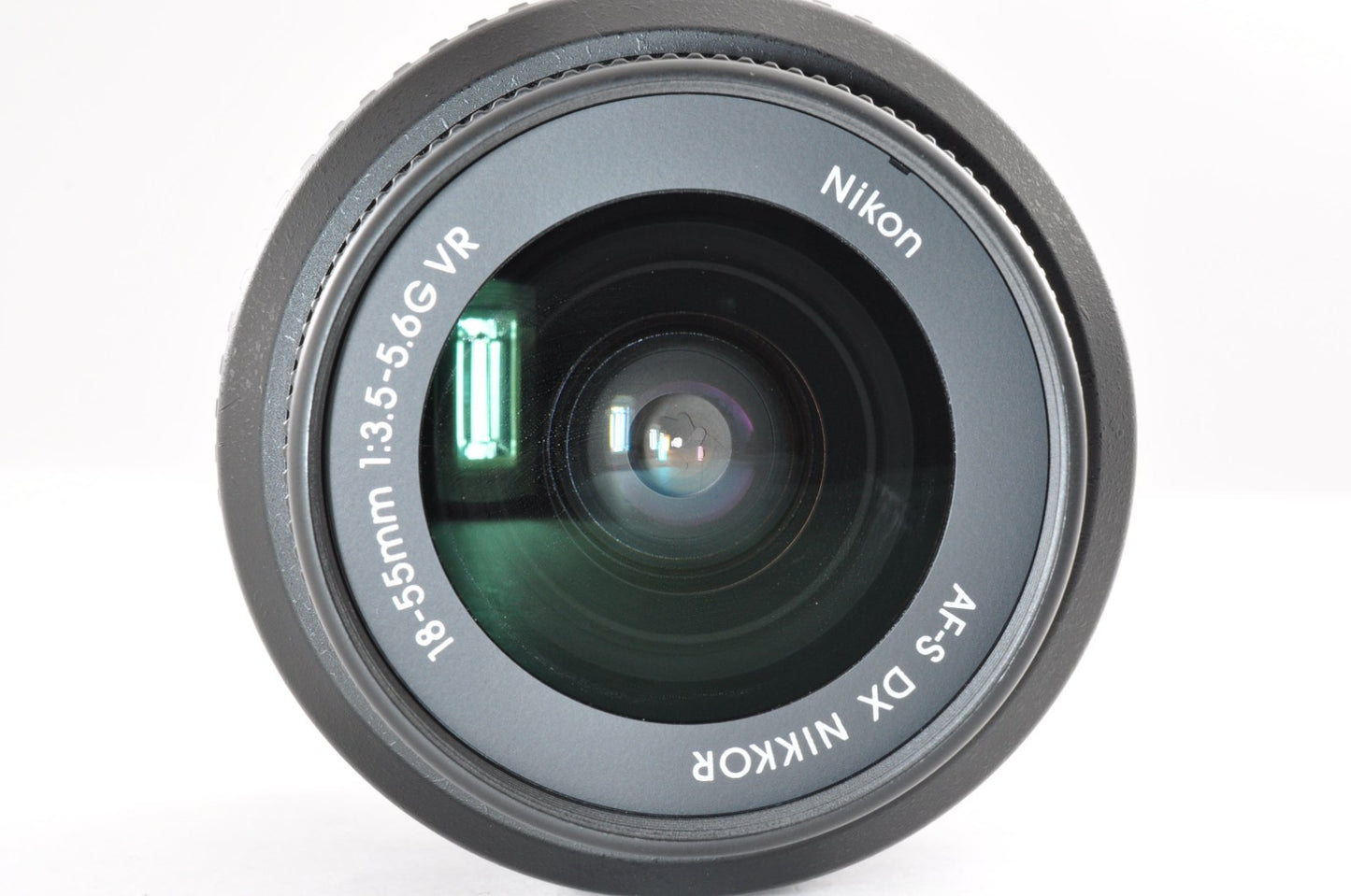 Nikon D40 DSLR Digital Camera w/ AF-S DX 18-55mm f3.5-5.6G VR Lens from JAPAN