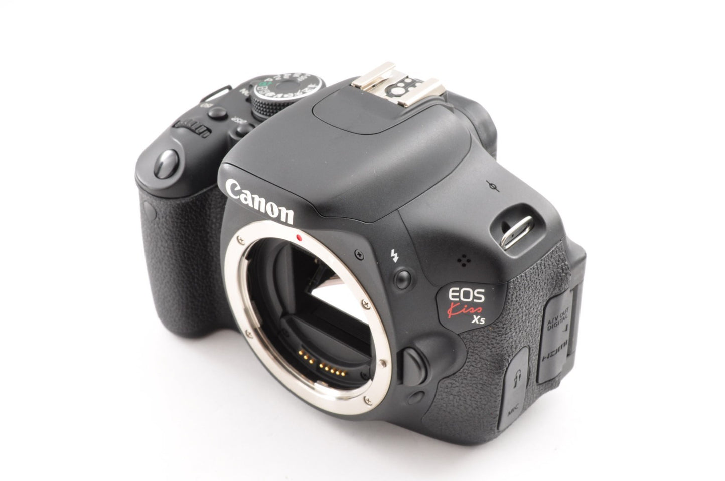 [2868 Shots] CANON EOS Kiss X5 Rebel T3i 600D w/ EF-S 18-55mm F3.5-5.6 IS STM