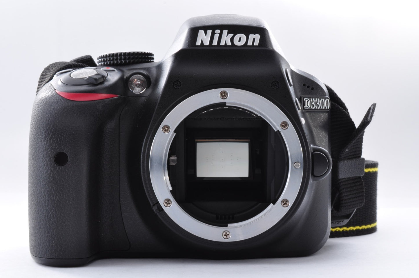 [US Stock  / 145 Shot ] Nikon D3300 Digital SLR DSLR Camera Body [ Mint ] _1495